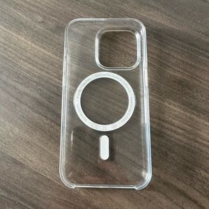 Apple iPhone 14 Pro clear case